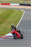 Castle-Combe-2019;PJ-Motorsport-Photography-2019;donington-no-limits-trackday;donington-park-photographs;donington-trackday-photographs;no-limits-trackdays;peter-wileman-photography;trackday-digital-images;trackday-photos